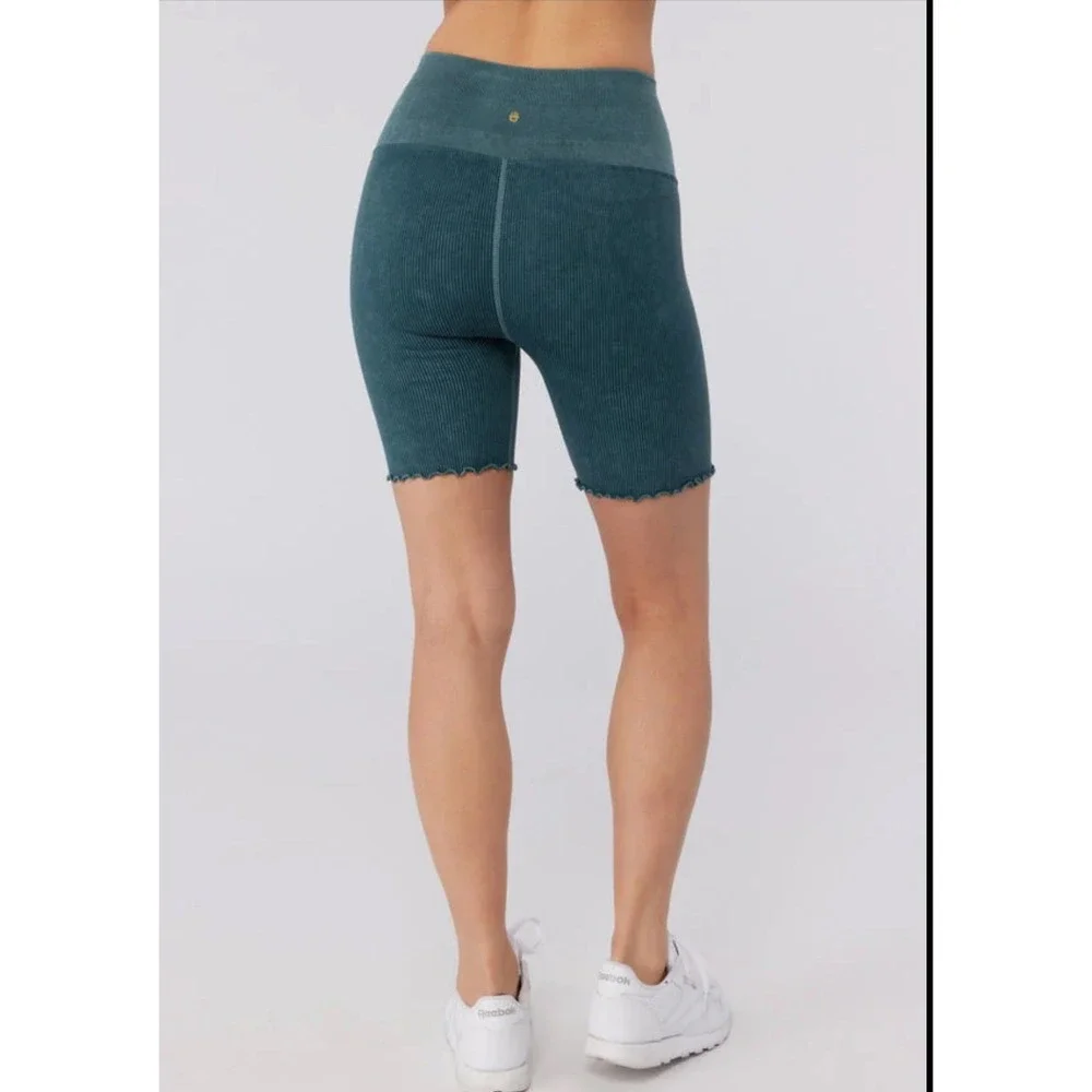 Spiritual Gangster Ruffle Seamless Bike Shorts Foliage Mineral‎ Wash Green M/L
